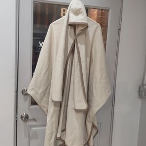 Vtg 70s Bebe LTD Selvy & Co Long Hooded Poncho Cape Wrap Jacket Wool